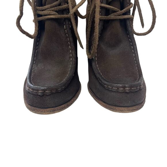 Frye Brown Suede Distressed Parker Moc Short Lace Up Ankle Boots Womens 6.5 - Picture 4 of 8
